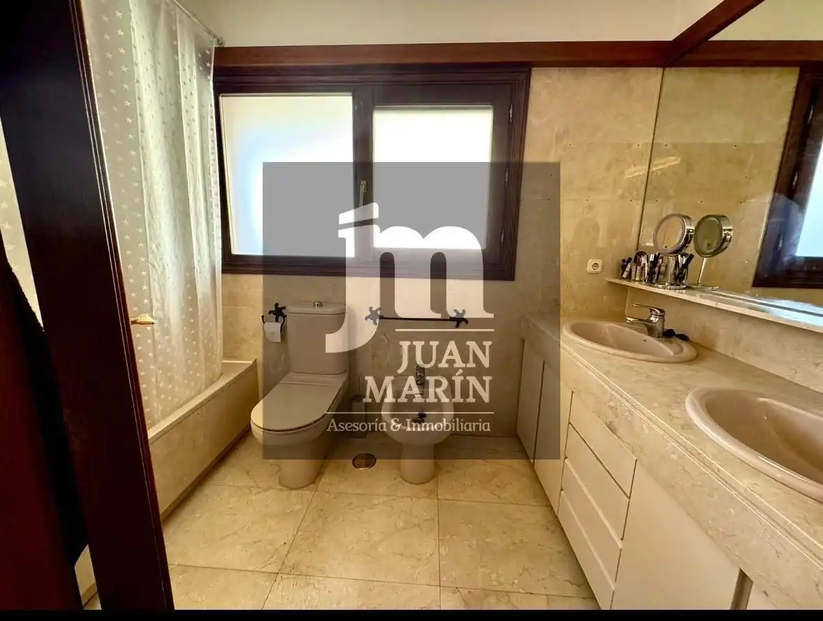 Casa de 403 m² en Albacete