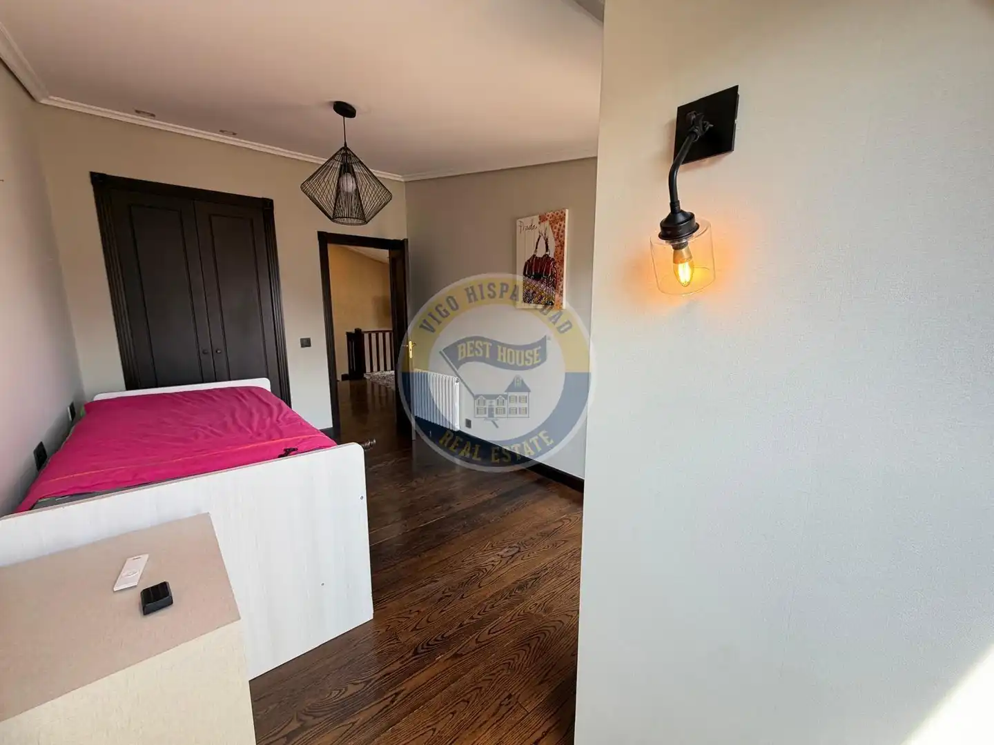 Piso de 250 m² en Vigo