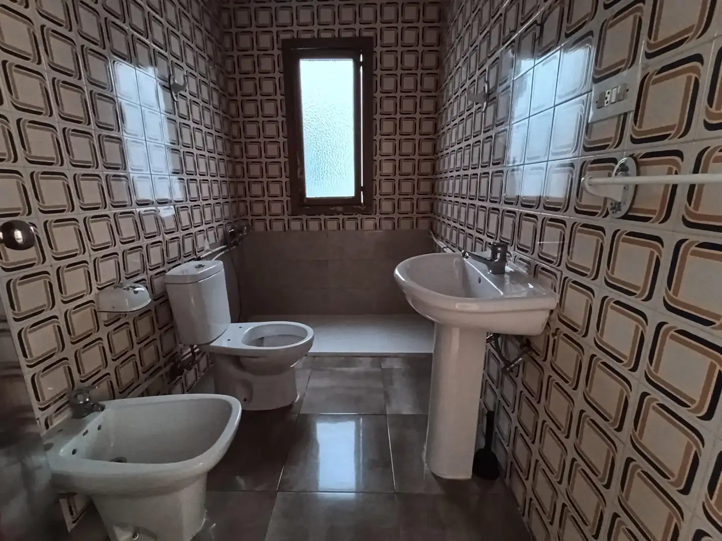 Piso de 80 m² en Adra