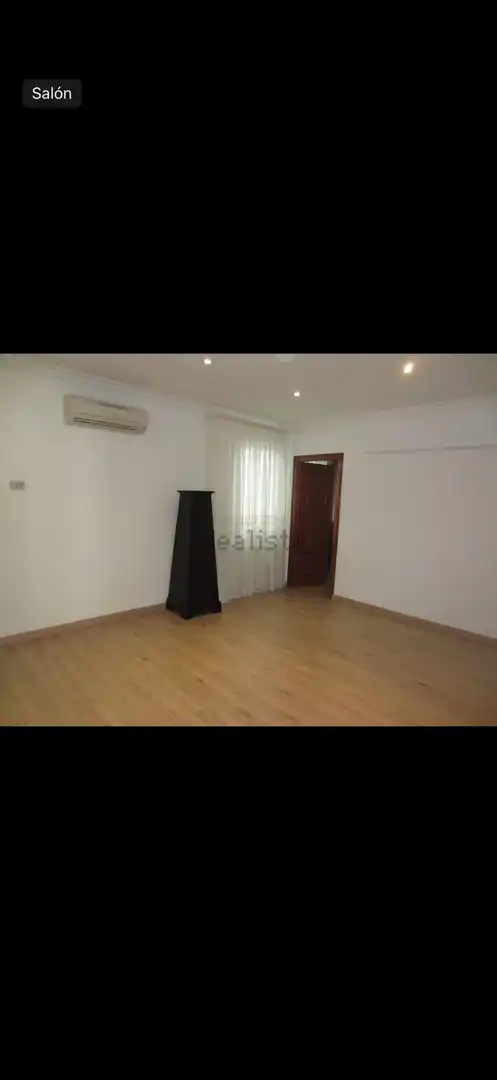 Flat 87 m² in Madrid
