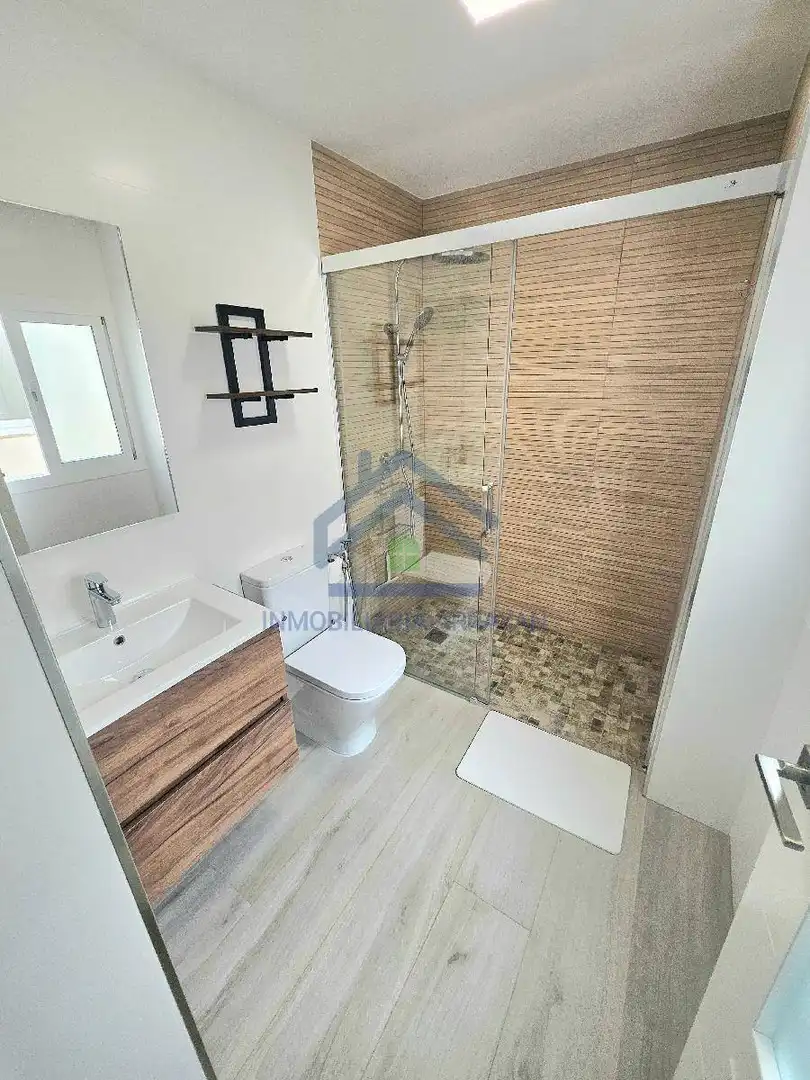 Casa de 120 m² a La Zubia