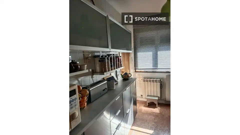 Habitación 86 m², Oviedo