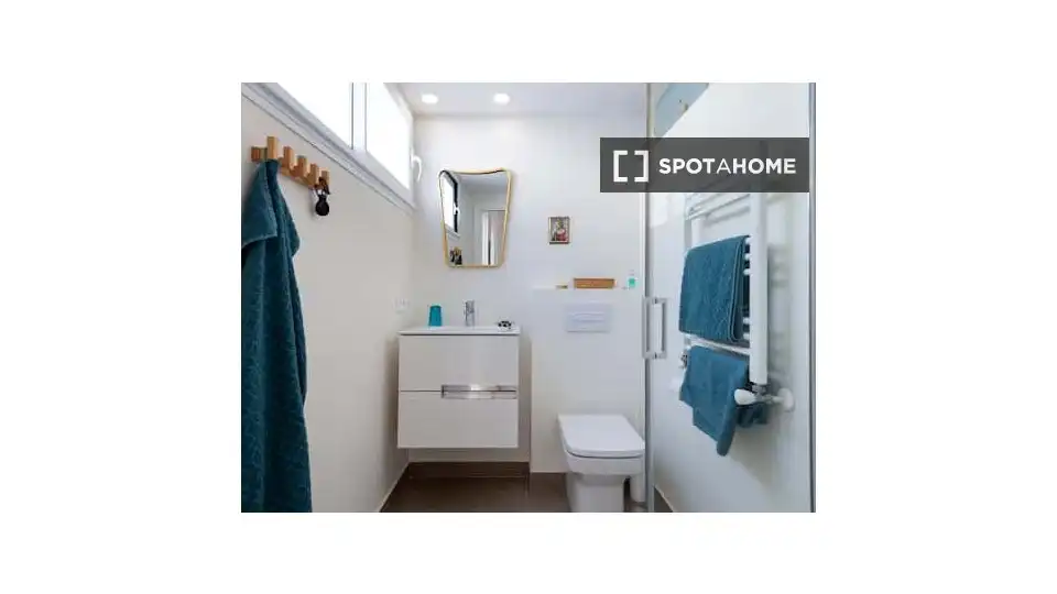 Habitación 101 m², Sevilla