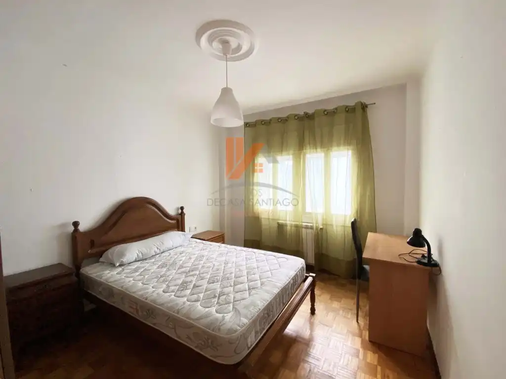 Piso de 85 m² en Santiago de Compostela