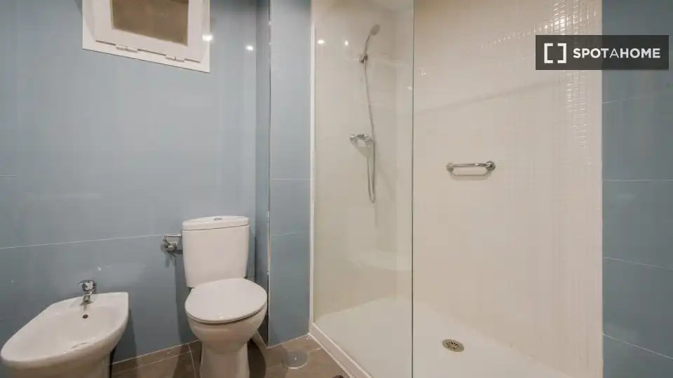 Zimmer zur Miete, Madrid