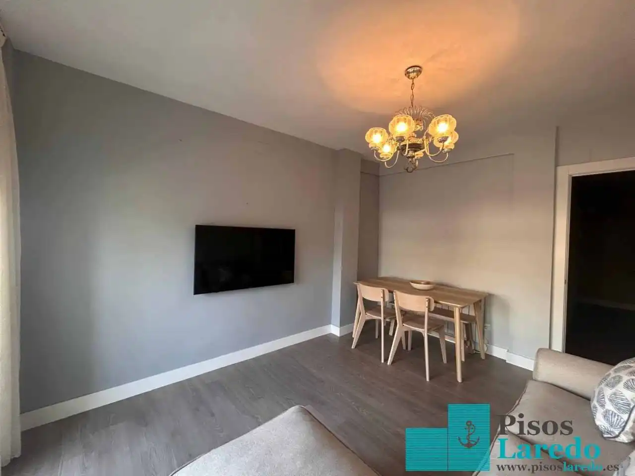Piso de 55 m² en Laredo