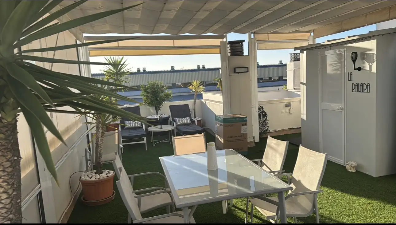 Piso de 321 m² en Bormujos