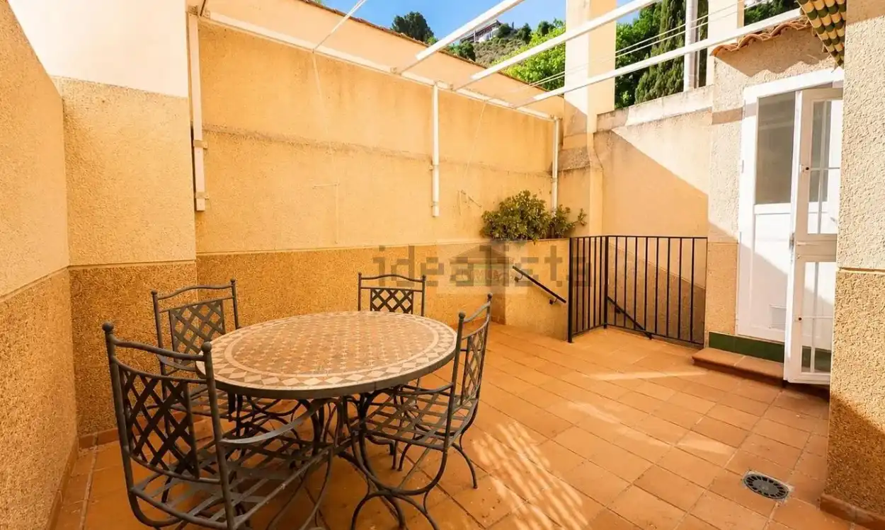 Casa de 200 m² en Granada