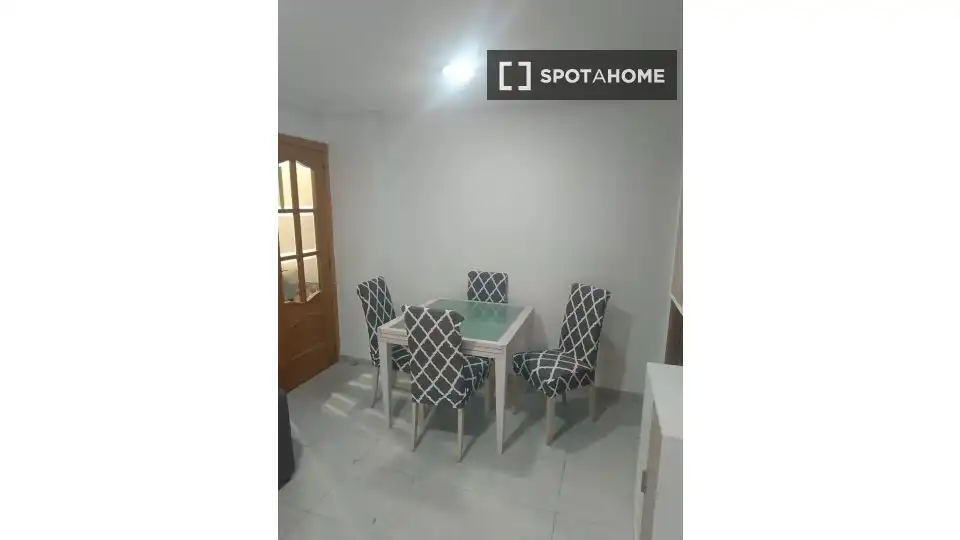 Habitación 109 m², Alicante