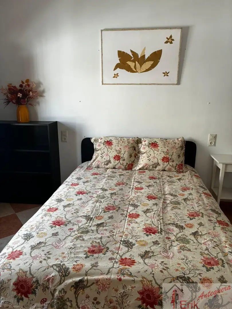 Habitación 150 m², Antequera