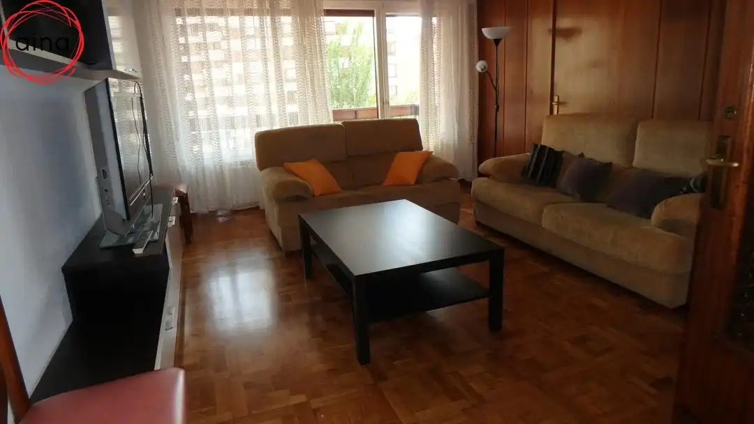 Piso de 155 m² en Pamplona