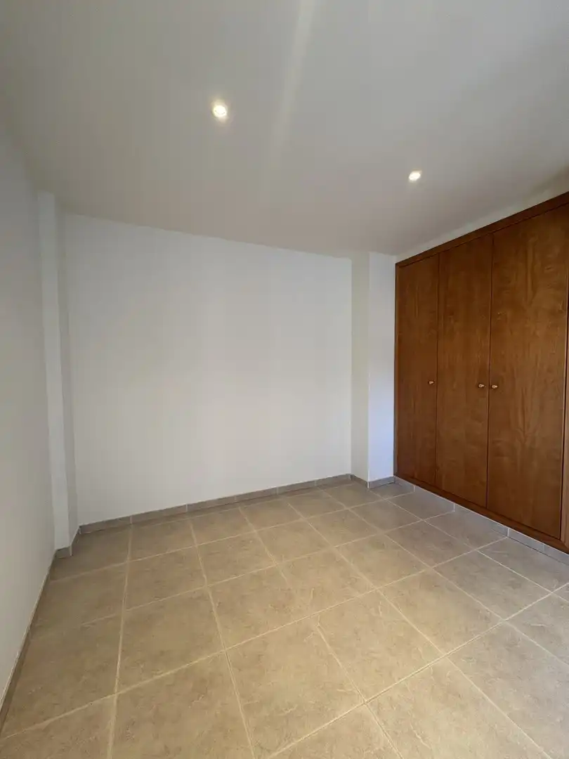 Pis de 77 m² a Anglès