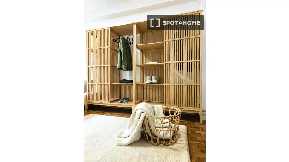 Habitación 143 m², Pamplona