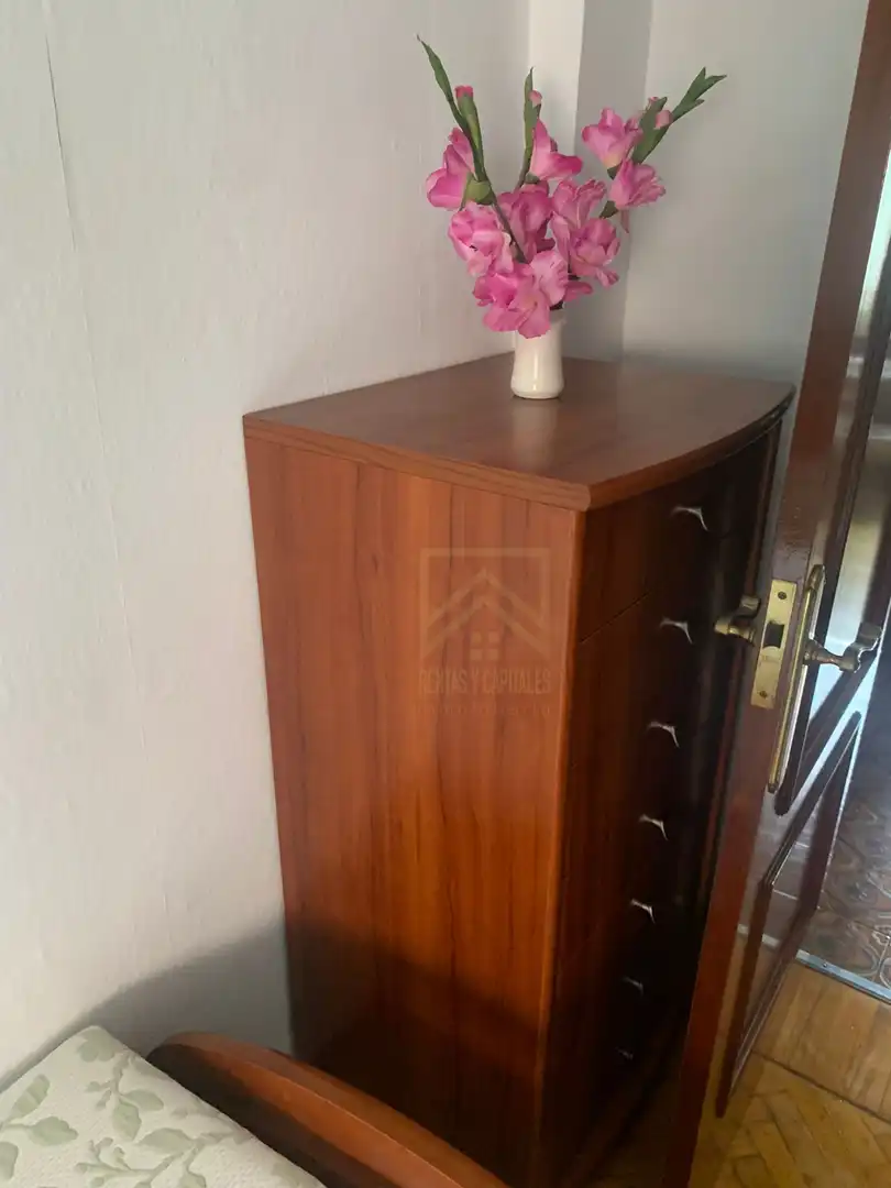 Piso de 80 m² en Camargo