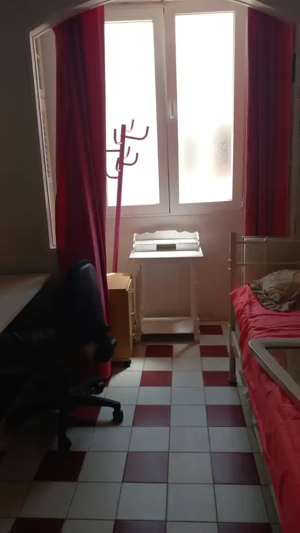 Habitación 100 m², Almería