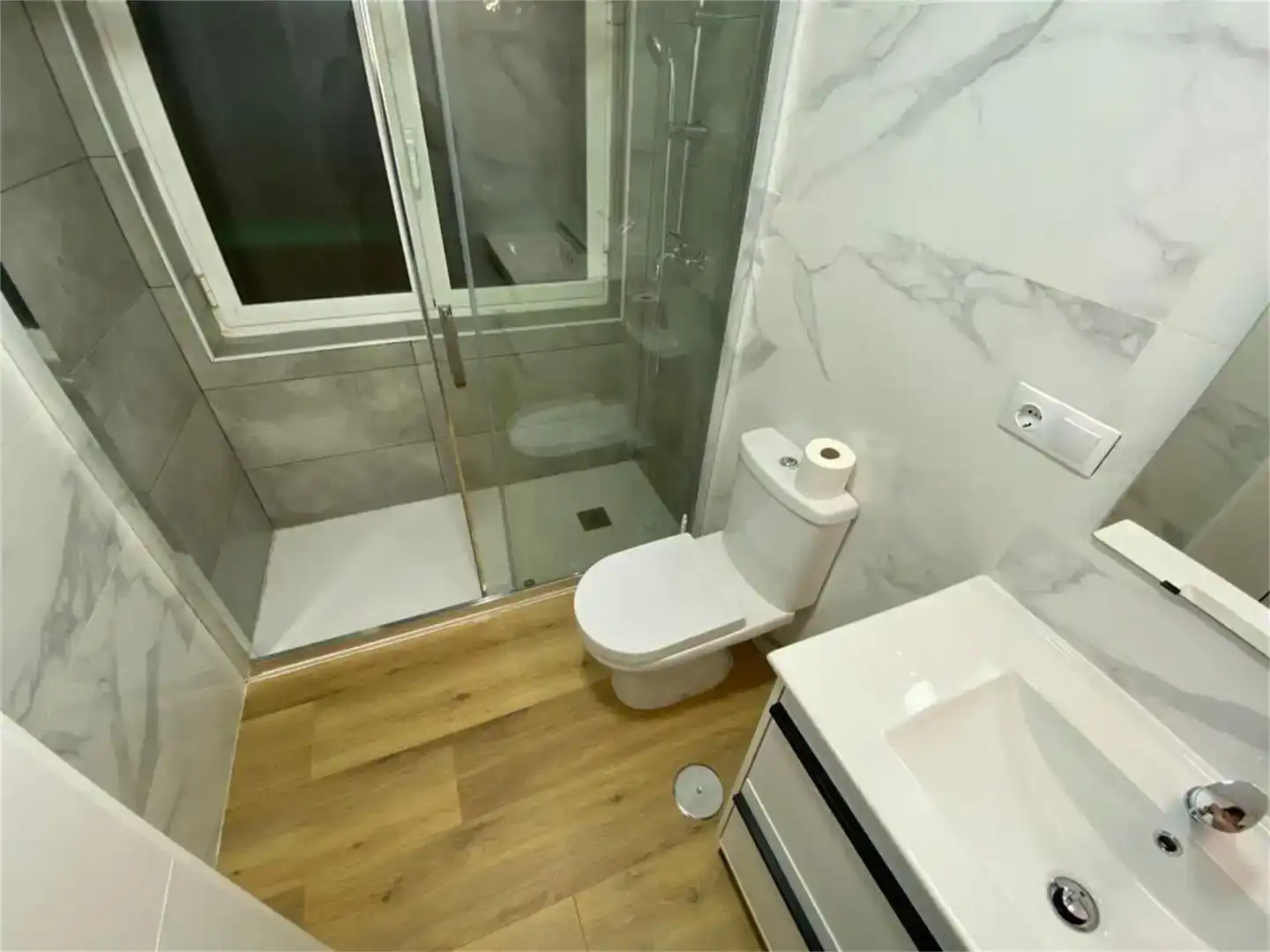 Habitación 75 m², Avilés