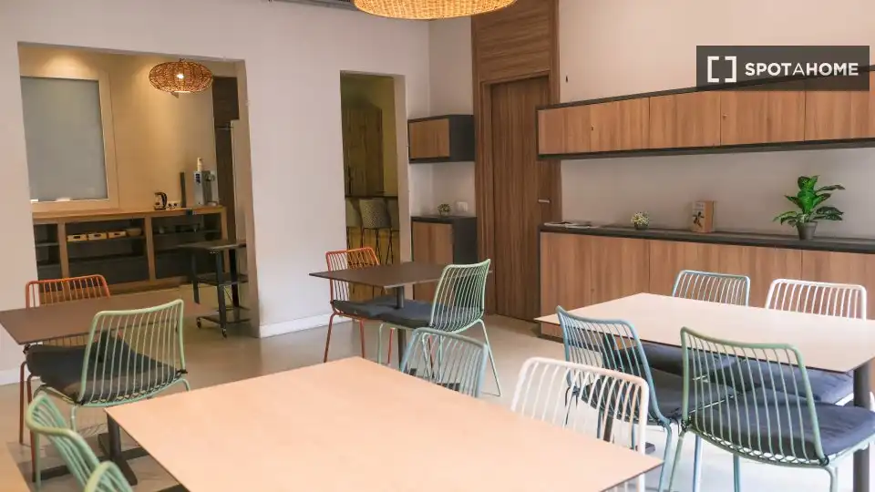 Habitación 15 m², Barcelona