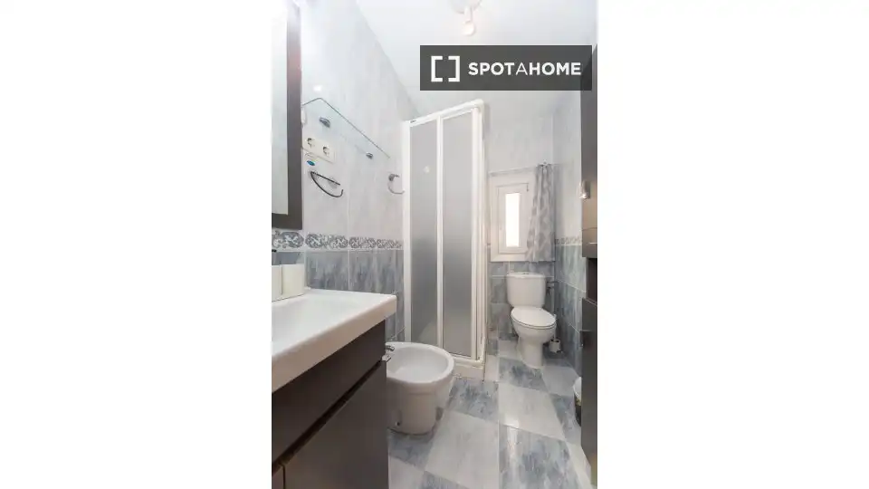 Habitación 86 m², Granada