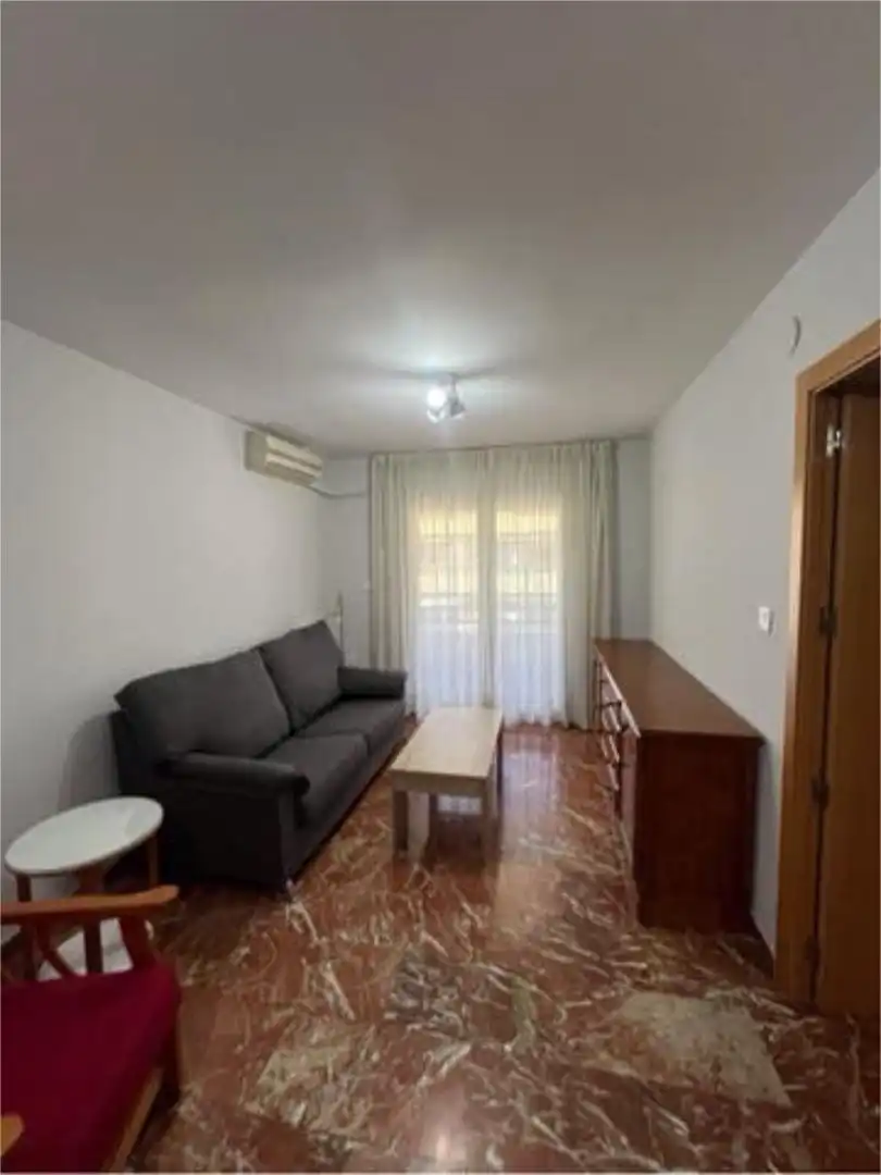 Wohnung 90 m² in Granada