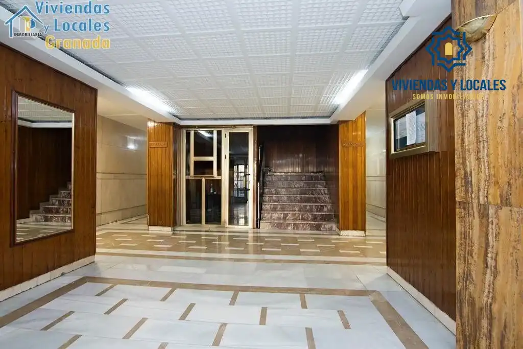 Piso de 146 m² en Granada