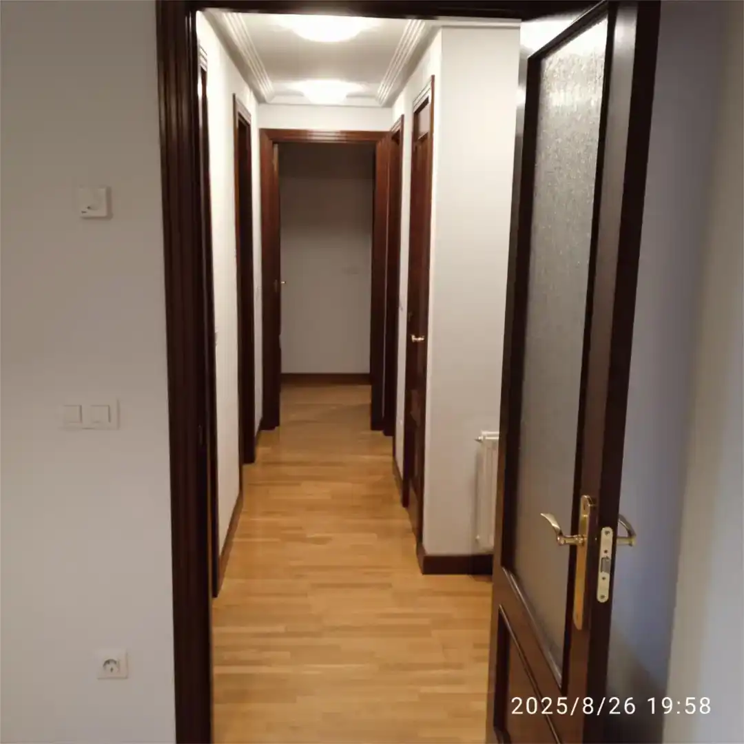 Piso de 87 m² en Oviedo