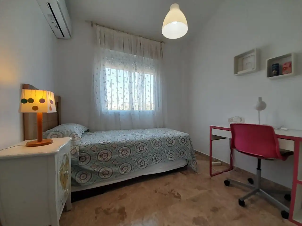 Casa de 110 m² en Rincón de la Victoria