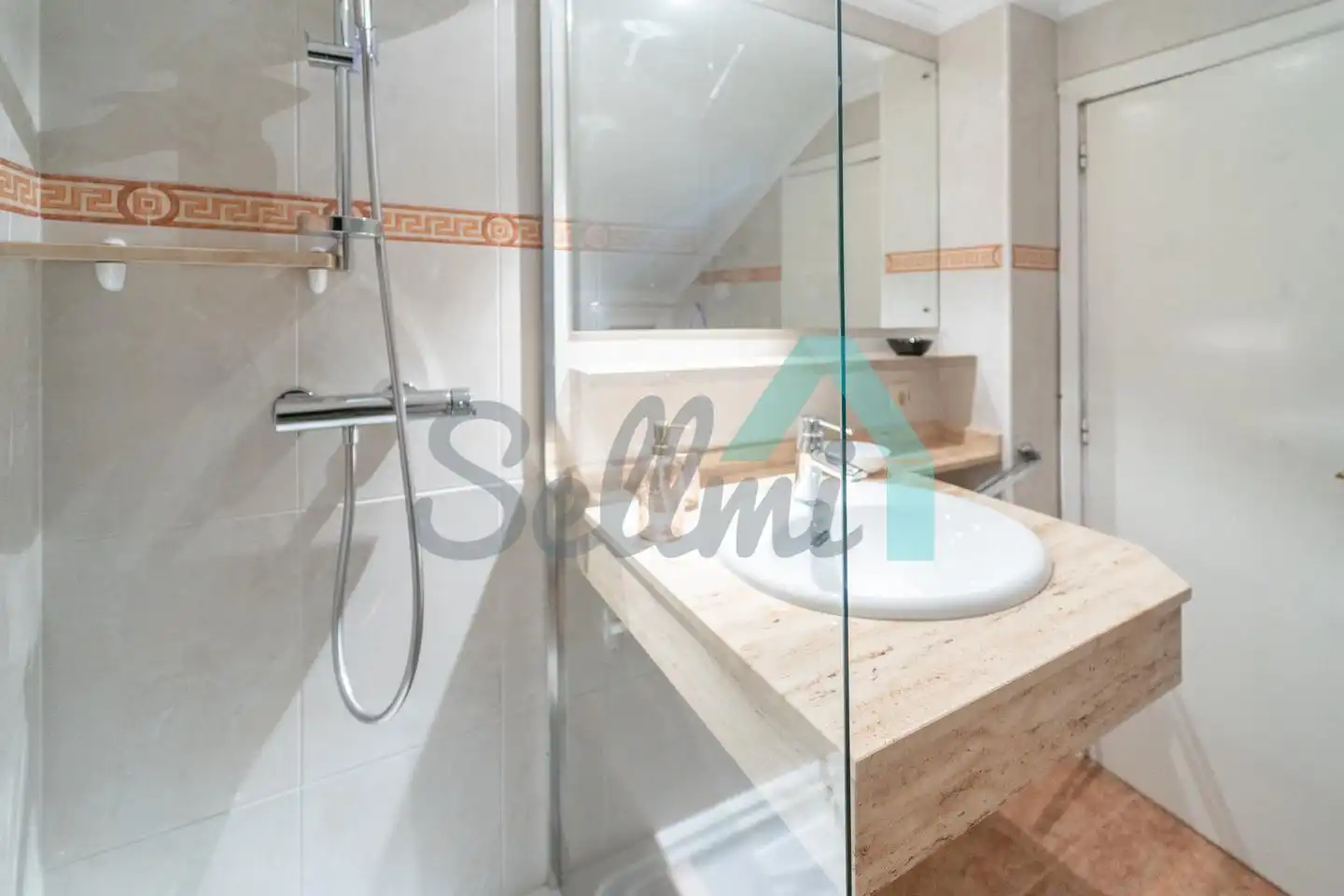 Piso de 62 m² en Oviedo