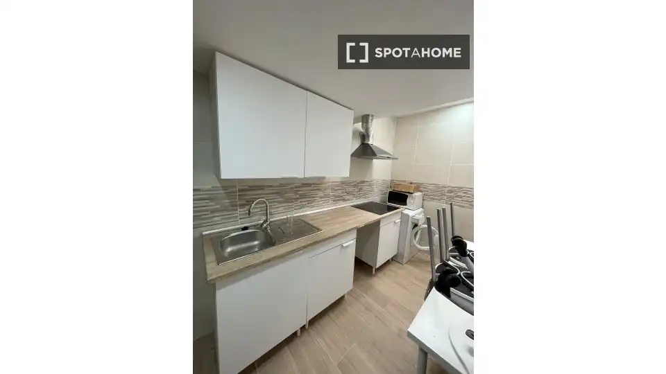 Habitación 65 m², Madrid