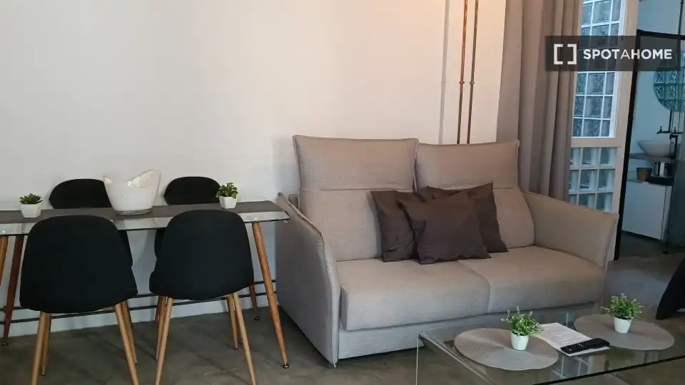 Habitación 46 m², Córdoba