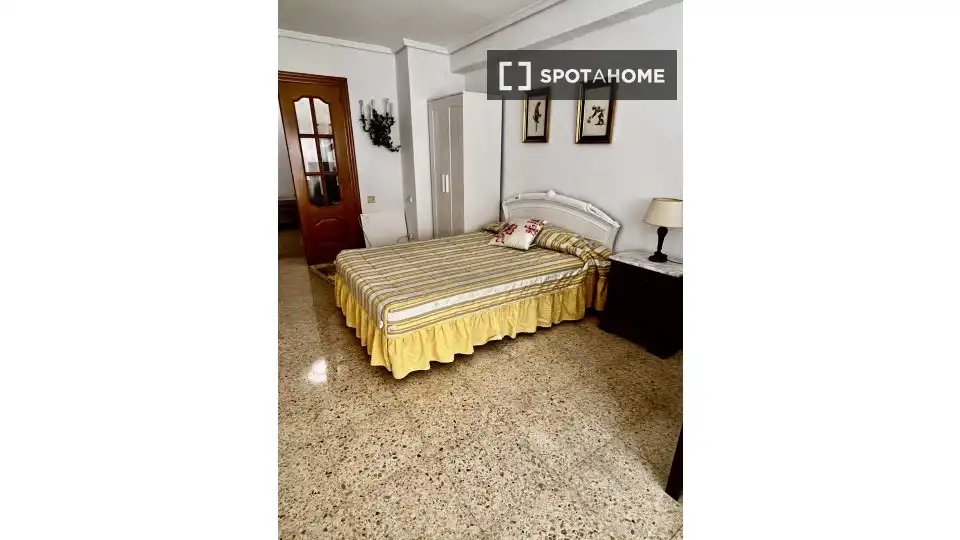Habitación 140 m², Valencia