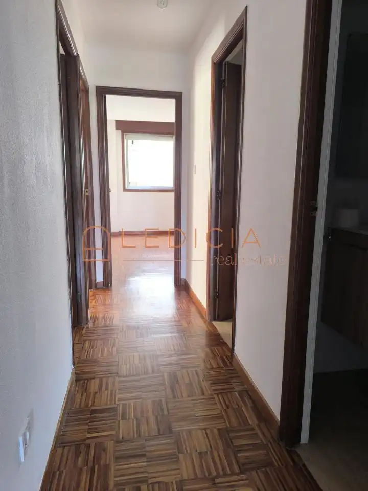 Piso de 90 m² en Vigo