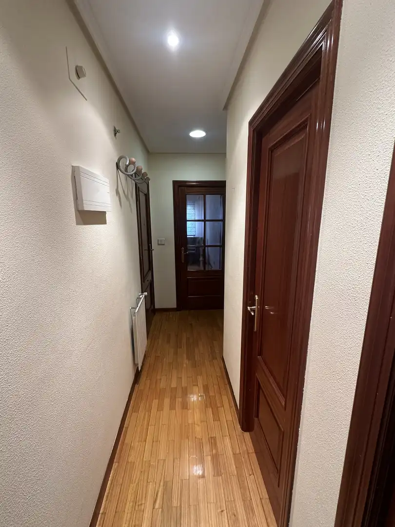 Pis de 75 m² a Ourense