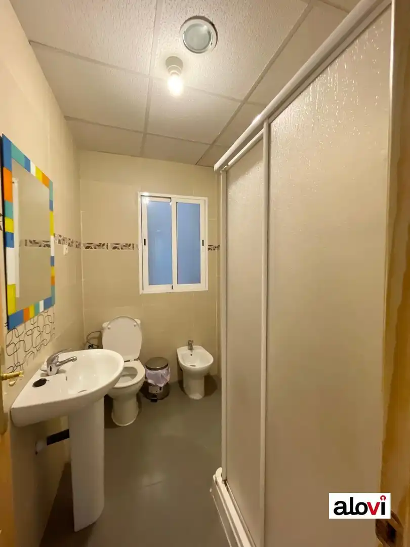 Habitación 131 m², Granada