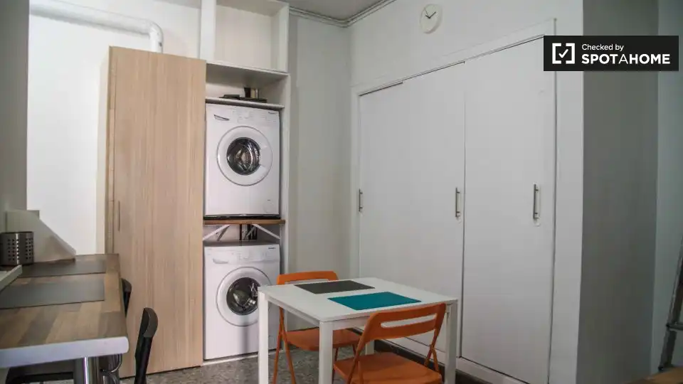 Habitación 300 m², Valencia