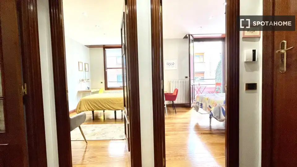 Habitación 138 m², Bilbao