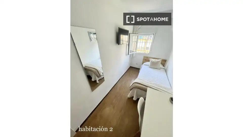 Habitación 81 m², Sevilla