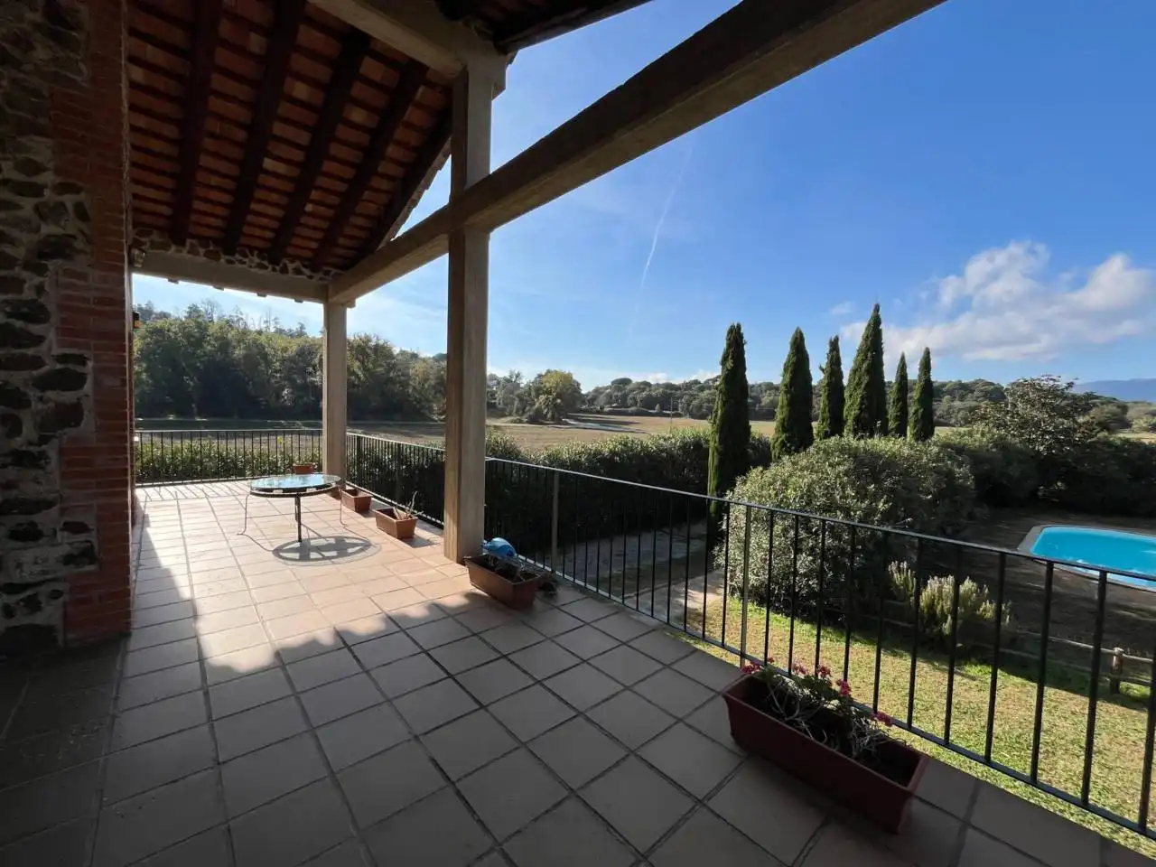 Casa de 950 m² en Aiguaviva