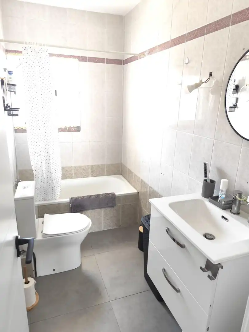 Habitación 75 m², Alicante