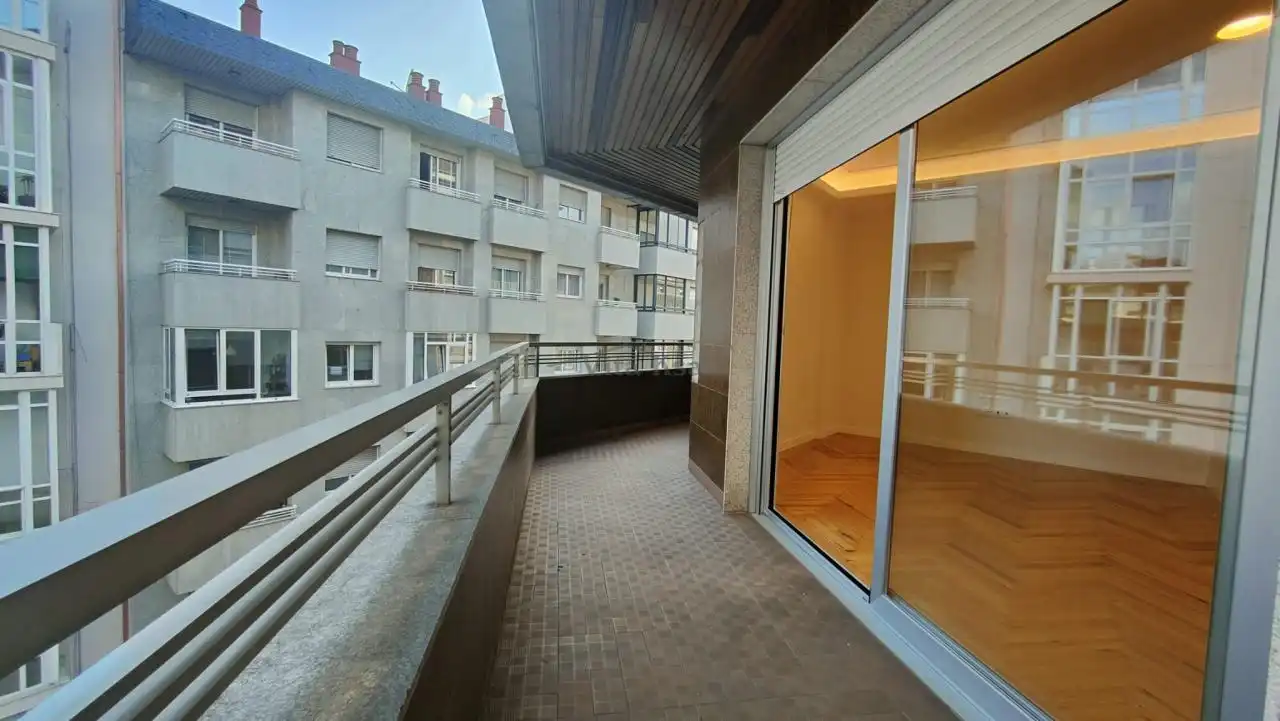 Piso de 142 m² en Ourense