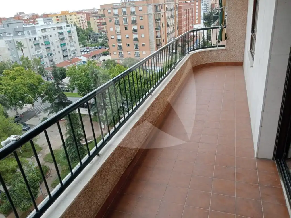 Piso de 140 m² en Badajoz