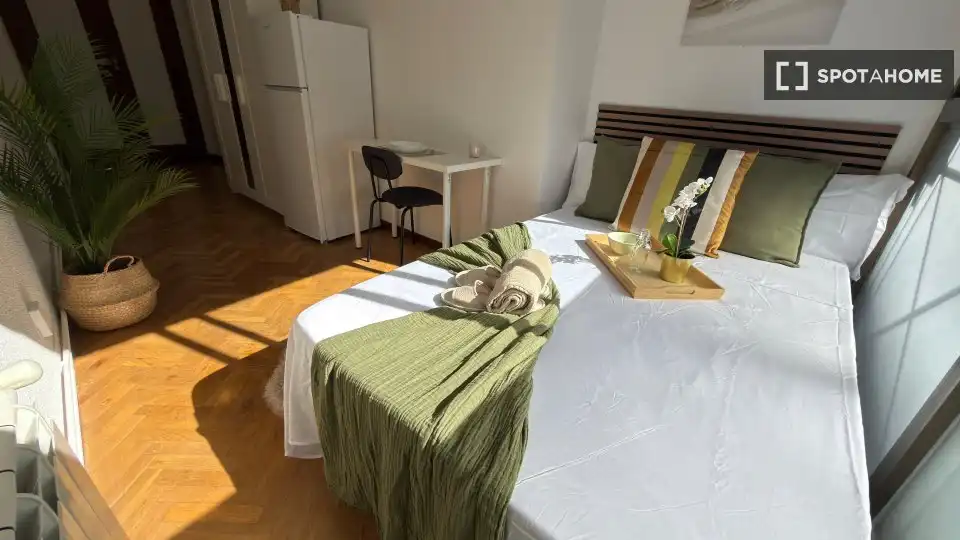 Habitació de lloguer, Madrid