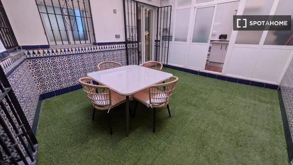 Habitación 83 m², Granada