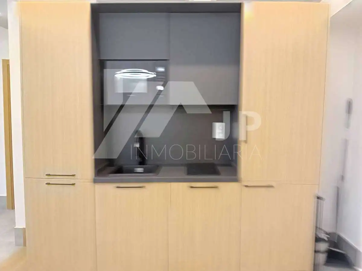 Piso de 90 m² en Granada