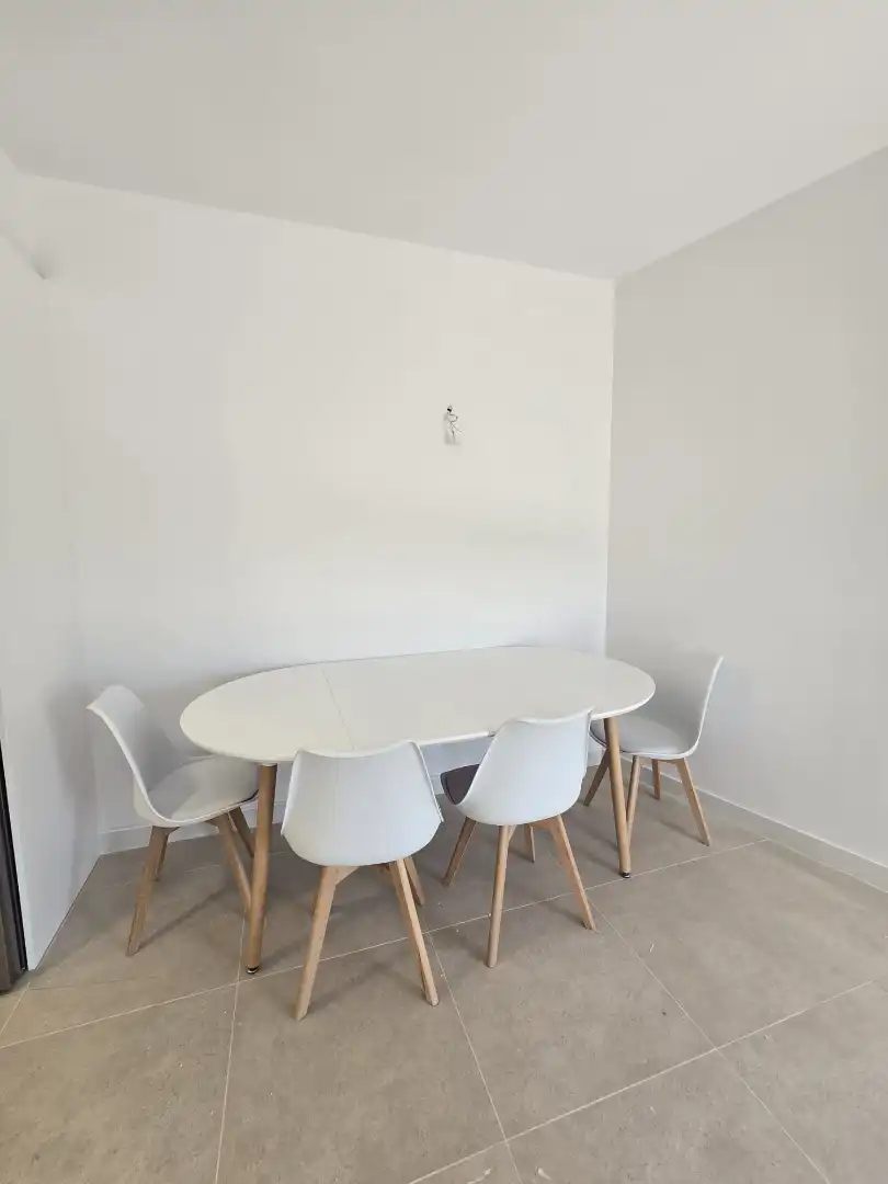 Stanza 95 m², Lleida