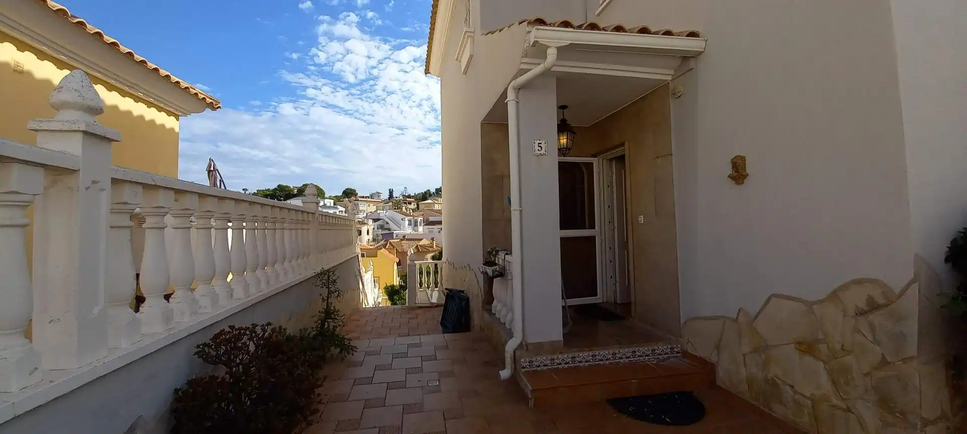 Casa de 123 m² a Oriola