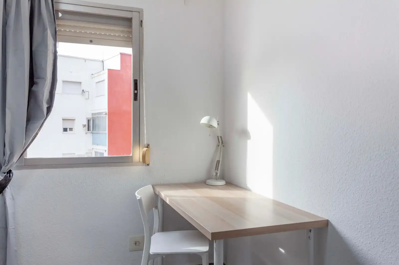 Chambre à louer, Valence