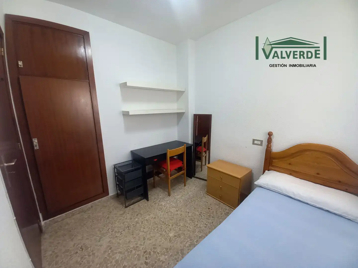 Piso de 85 m² en Granada