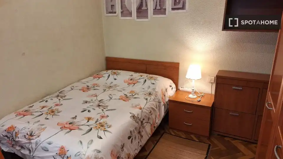Habitación 129 m², Salamanca