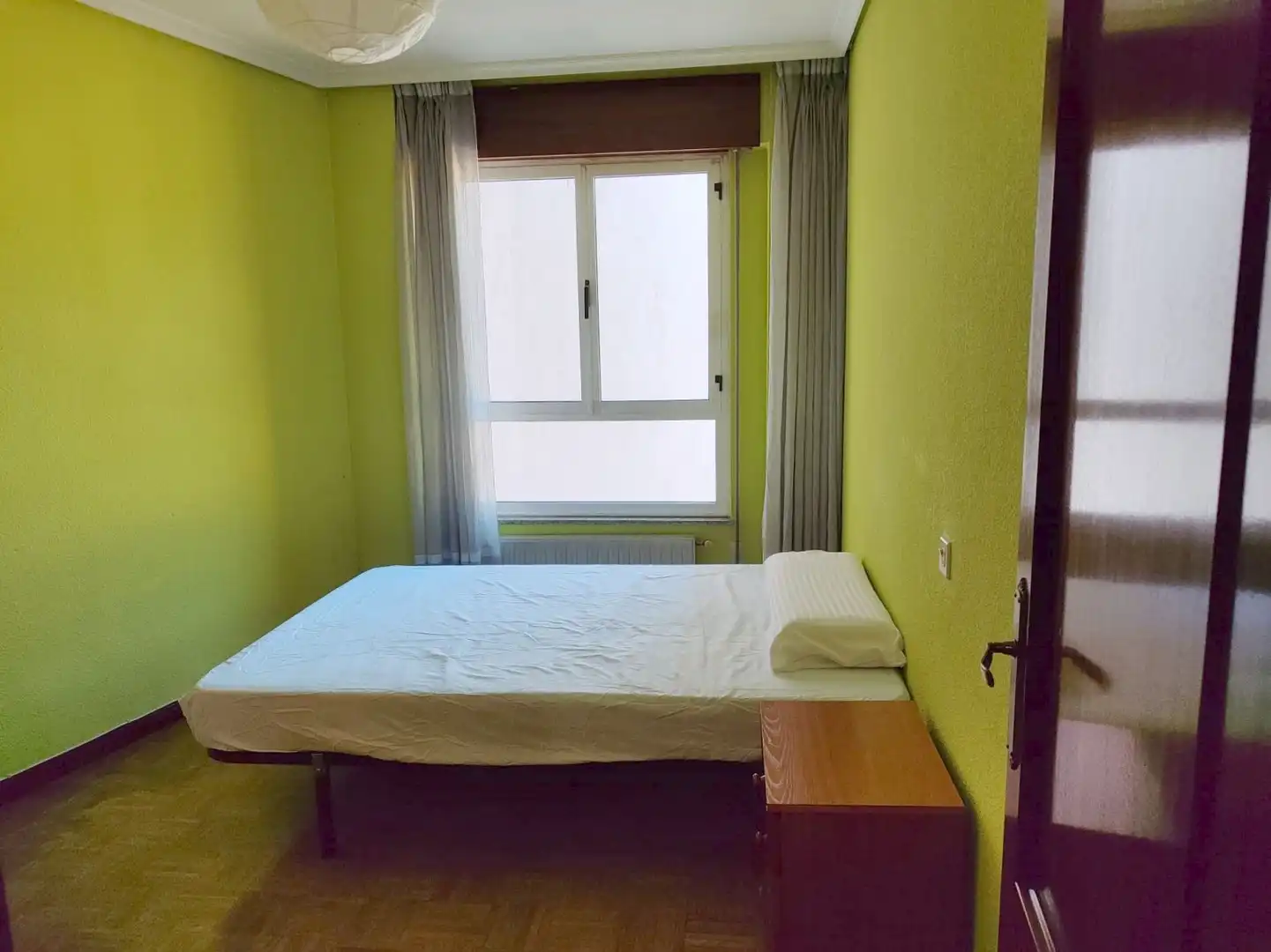 Piso de 49 m² en Oviedo