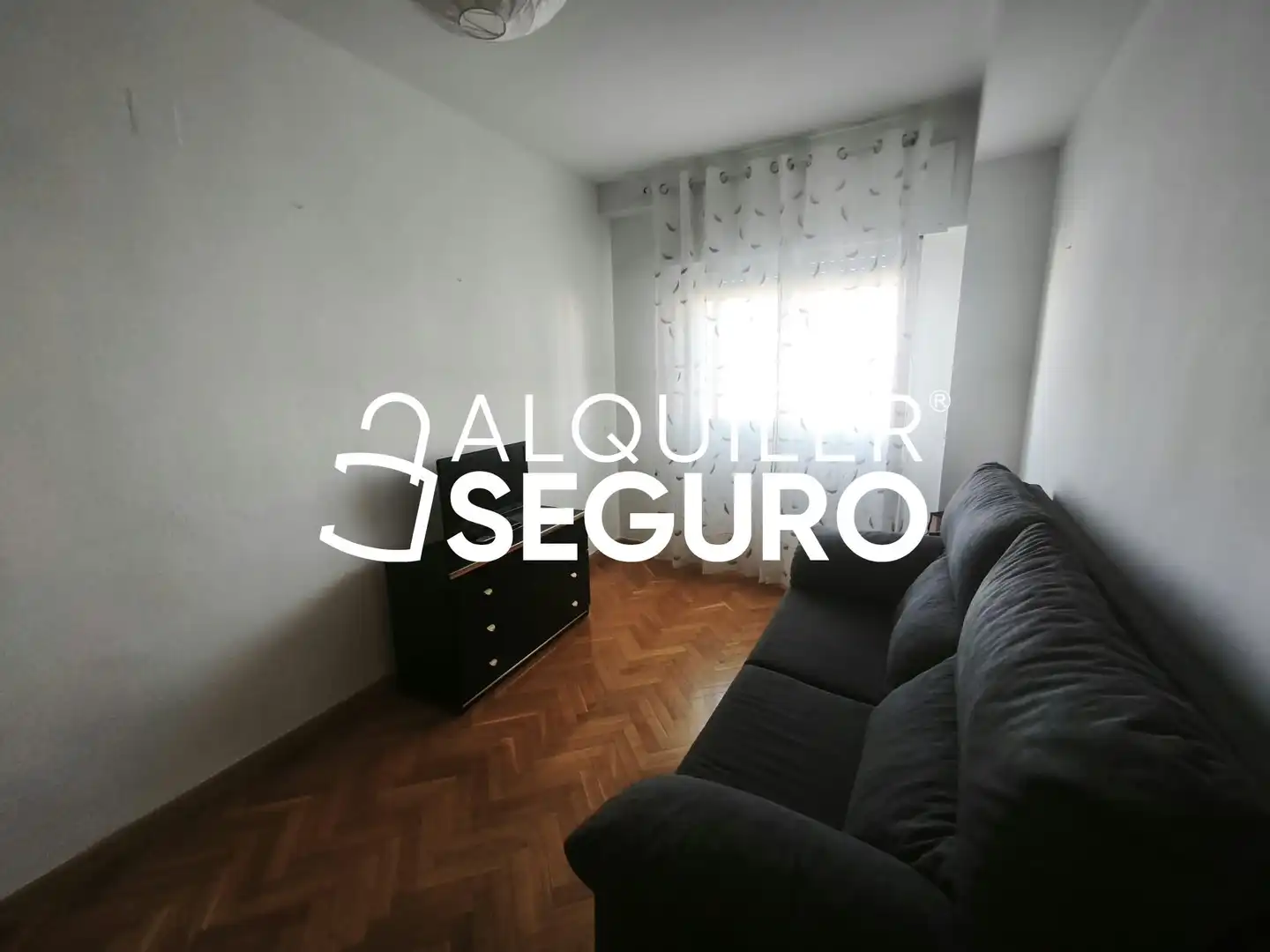 Piso de 90 m² en Zaragoza